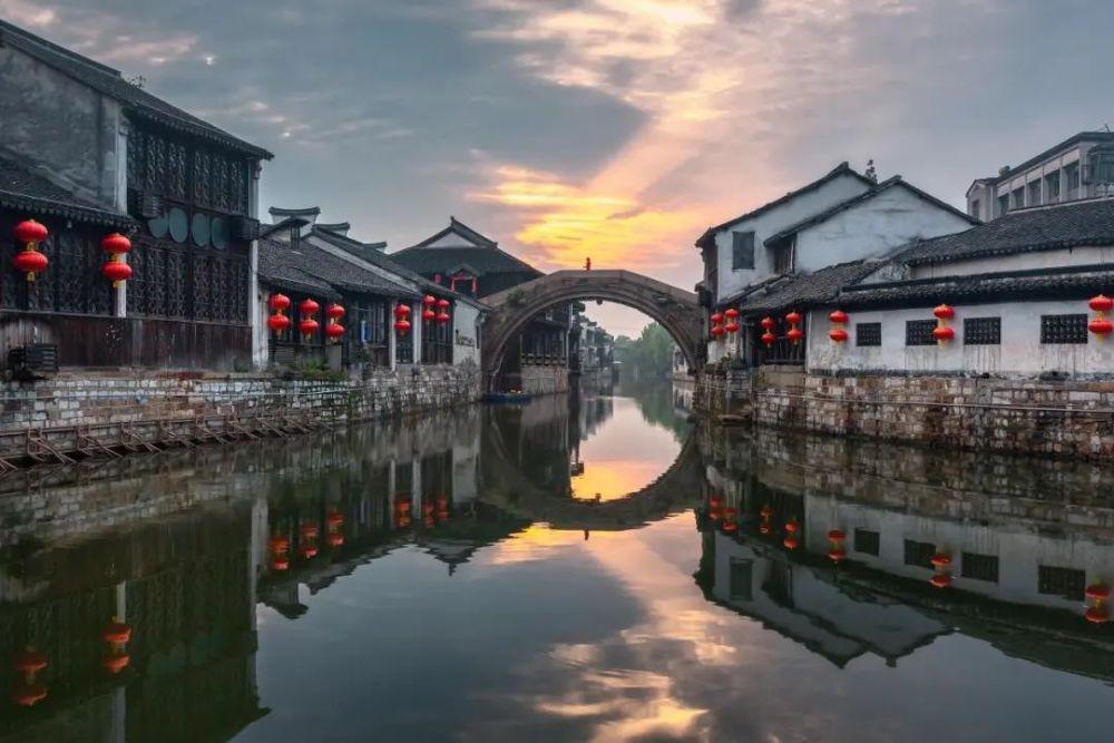 腿痛是怎么回事?多和3种病有关!若是最后一种,劝你早去就医
